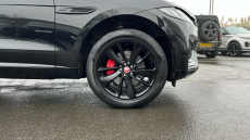 Jaguar F-Pace 2.0 D200 R-Dynamic Black 5dr Auto AWD Diesel Estate